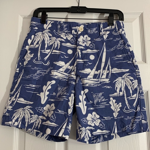 Vineyard Vines Other - Vineyard Vines Hawaiian Theme Shorts